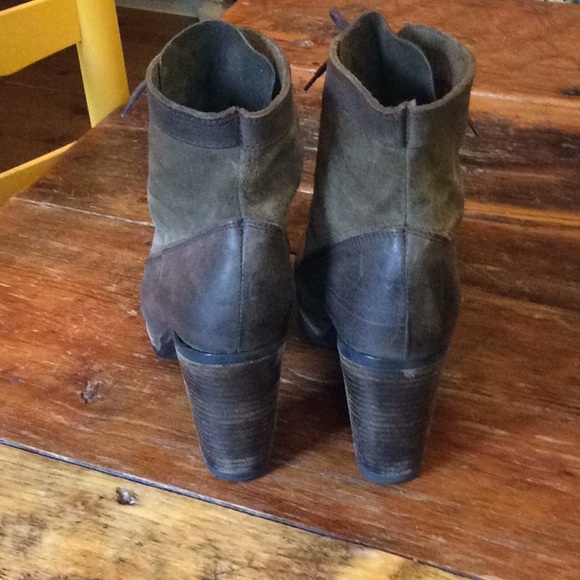 Sasha London Boots - Picture 4 of 6